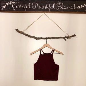 Razor back, burgundy, crop top